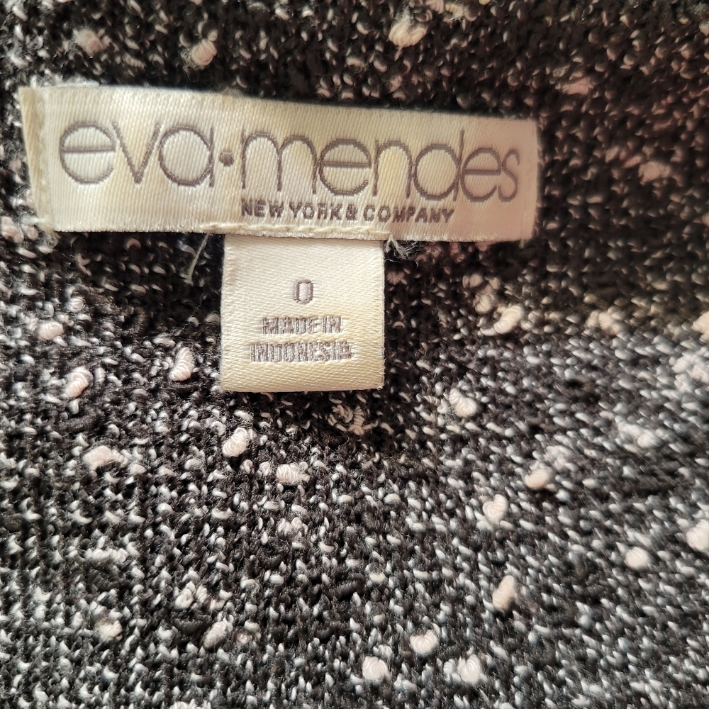 Eva Mendes - image 6